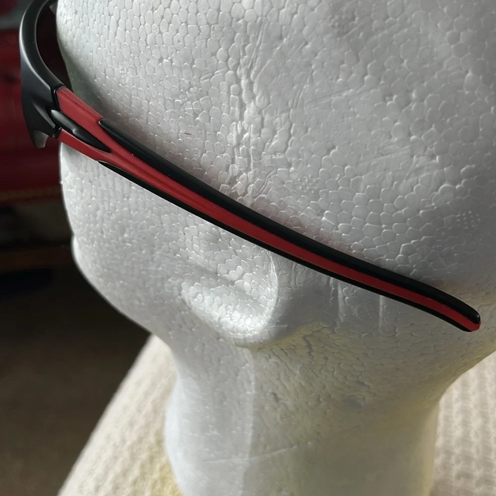 Gander Sports Men wraparound sunglasses Red/Matte black NWOT yellow mirror UV